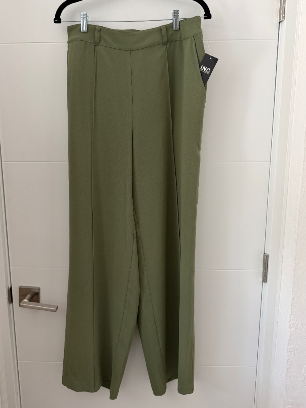 NWT INC International Concepts Women's Front-Seam Wide-Leg Trousers in Olive M